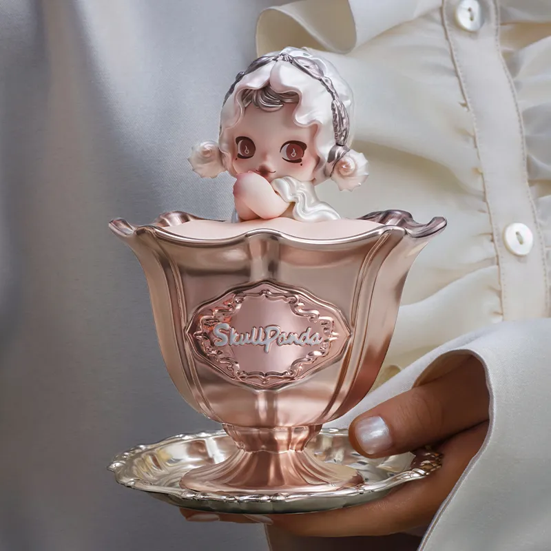 Skullpanda - The Feast Begins Series Candle (Confirmed Colors)